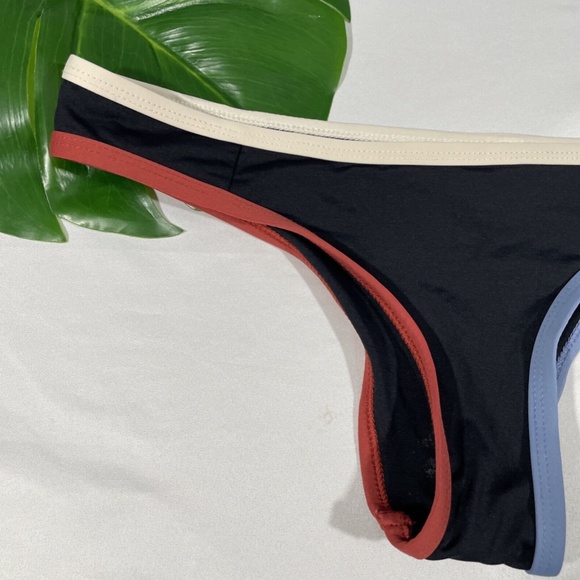 NEW Tavik Jayden Colorblock Bikini Bottoms in Black‎ [SZ Small ] - Picture 6 of 10